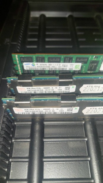 3db 8gb-os 2rx4 PC3l szerver ram! Keveset hasznlt! 