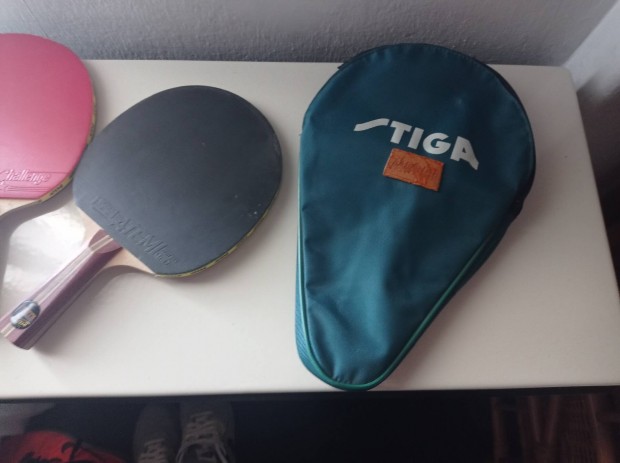 3db Atemi ping-pong ütő. Jó állapotú.