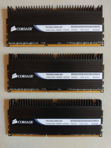 3x2GB Corsair Dominator 1600c8