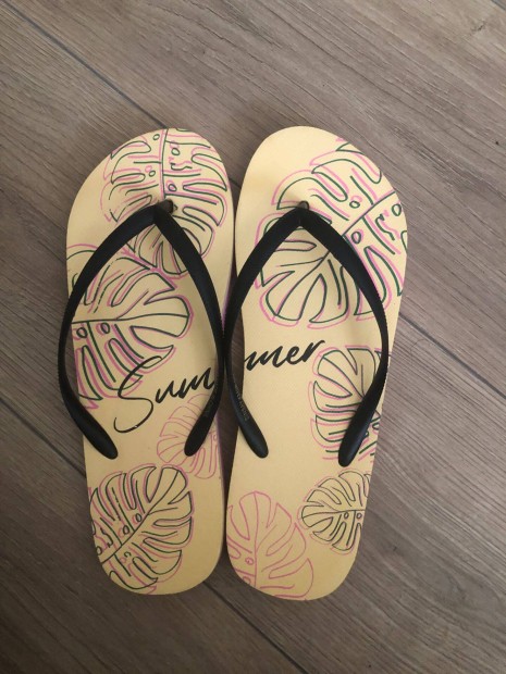 40-41 strandpapucs flip flop ujj kztti papucs tangapapucs