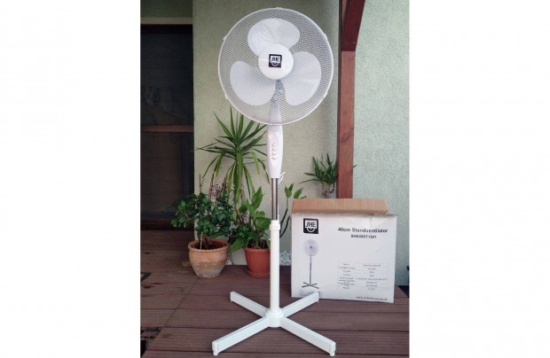 40 cm-es 3 sebessges oszcilll ll ventiltor - fehr