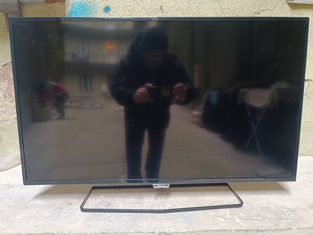 40colos philips smart tv elad.