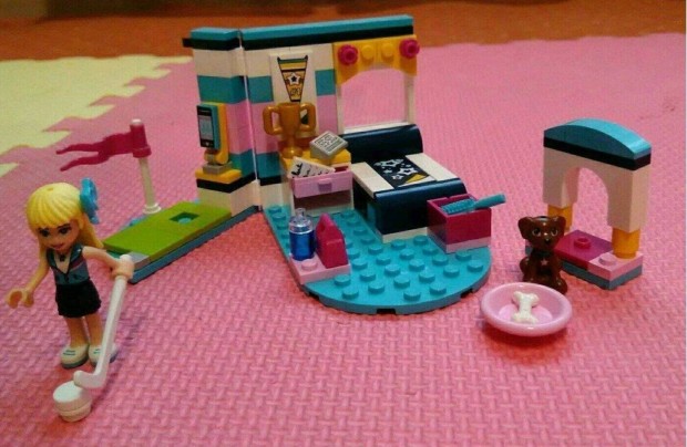 41328 Stephanie hlszobja Lego Friends hinytalan hibtlan kszlet