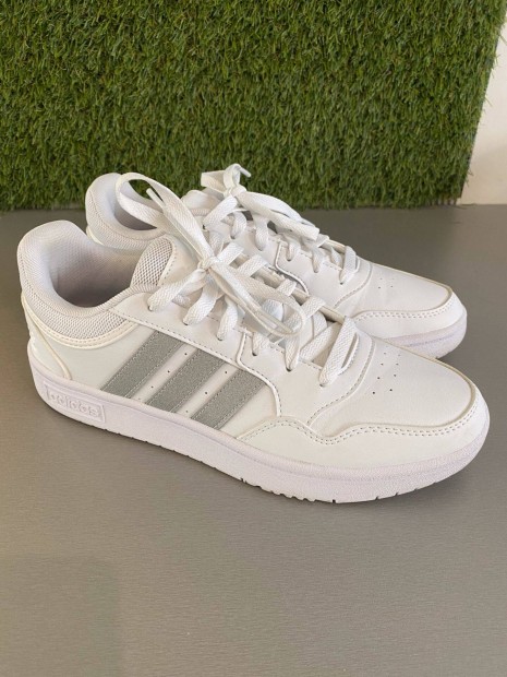 41-es Adidas Hoops 3.0 Ni cip, prszor hordott