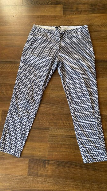 42 M�ret� M�rk�s nadr�g