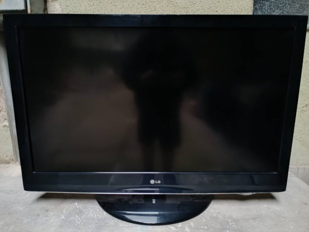 42colos full hd tv elad 