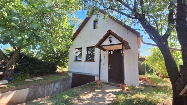 44 nm-es h�z elad� R�calm�s