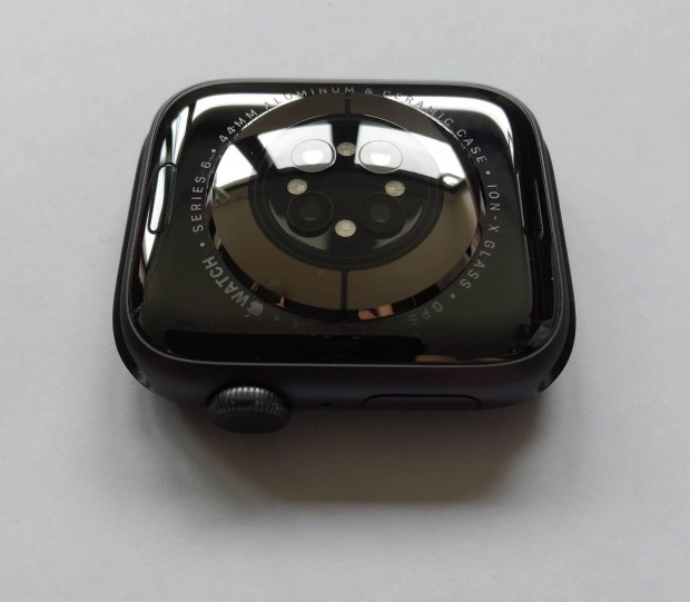 44mm Apple Watch Series 6 GPS aluminium ceramic ion-xglass 50m vzll