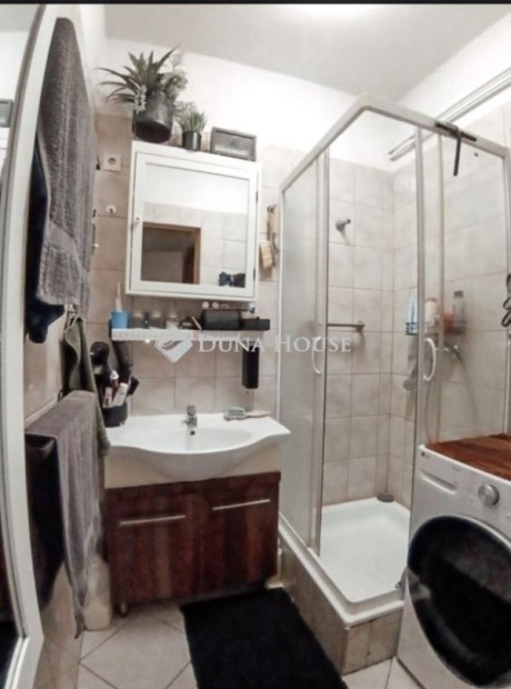 45 nm-es h�z elad� D�ny