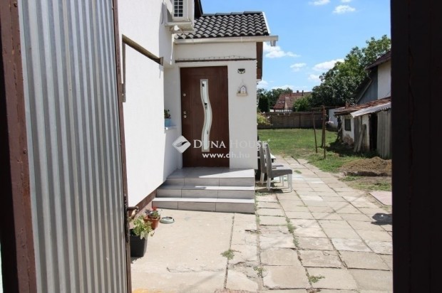 45 nm-es h�z elad� Szeged