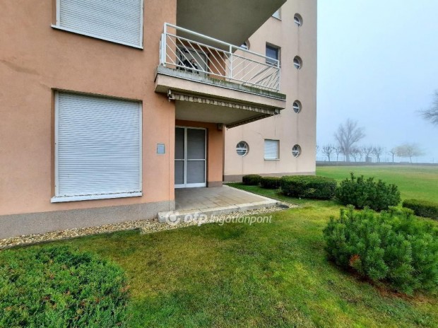 45 nm-es lak�s elad� Si�fok