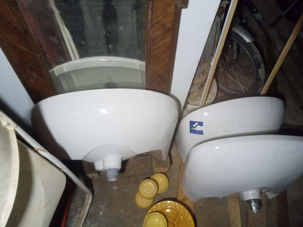 45�s mosdokagyl�, t�bb darab