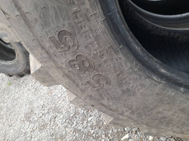 460/70r24 Alliance 585 használt rakodó gumik