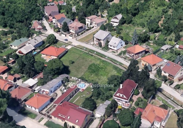 460 nm-es telek elad� Miskolc