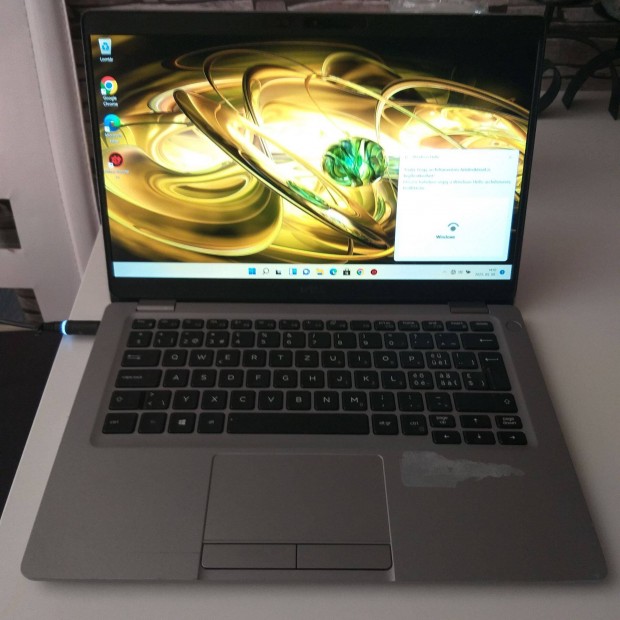 46.Dell 10 generációs nagyon gyors laptop Processzor:10310U I5 Tárhely