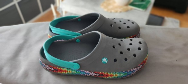 46 os minsgi Crocs papucs olcsn elad 