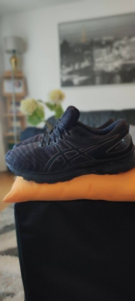 47 es gynyr Asics Gel Nimbus 22 cip olcsn elad 