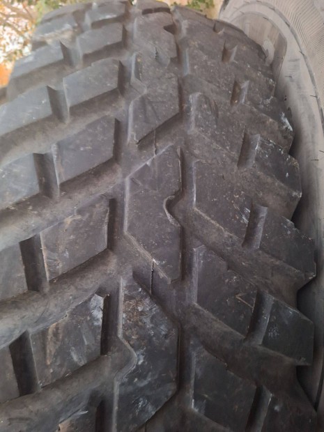 480/80 R38 -as haszn�lt gumi elad�!