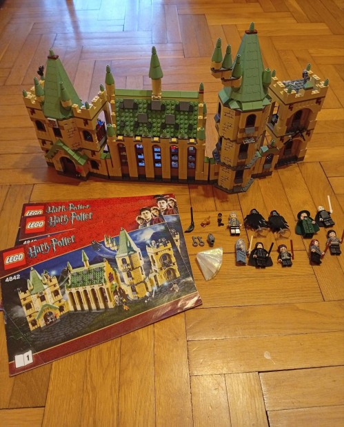 4842 Hogwarts Castle {4th edition}