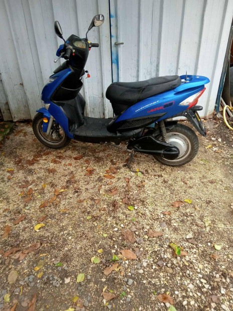 48v elektromos robog 100 Km hattv 3Kw motor