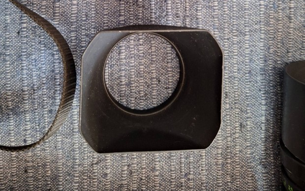 49mm fém napellenző