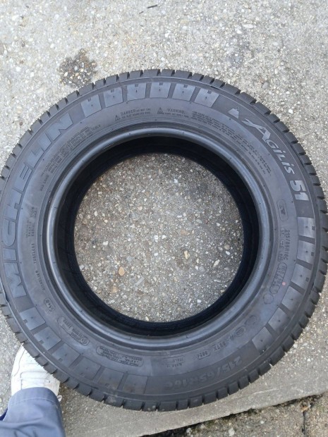 4DB �j Michelin 215/65/16C Ny�rigumi