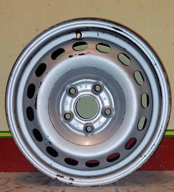 4DB lemezfelni eladó 195x65R 15 5x112