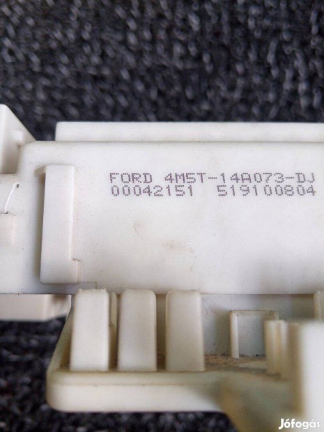 4M5T-14A073-DJ Ford focus mk2 biztostktbla 2005 tl 2011 ig