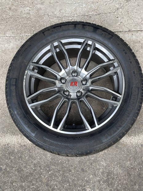 4Racing Azura 16" alufelni gumival