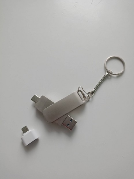 4Tb pendrive eladó!