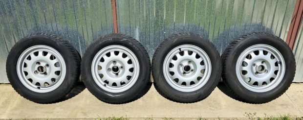 4X100 alufelni 165/70R14 n�gy�vszakos gumival