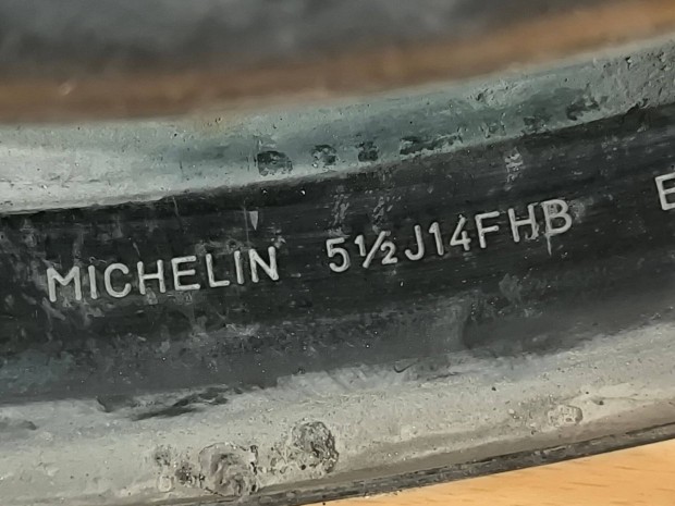 4X100-as Et 24 14 coll felni 1 db