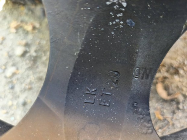 4108 15 coll alufelni garnitra  