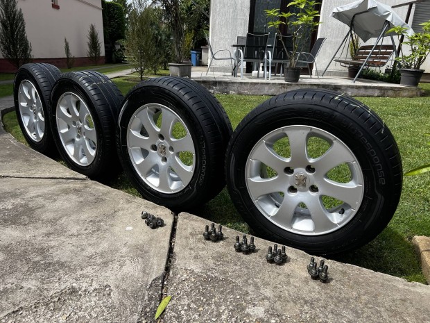 4*108 alufelni garnitúra, 195/65/15 Dunlop nyári gumikkal