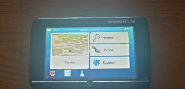 4.3" autós gps navigáció friss térképekkel eladó