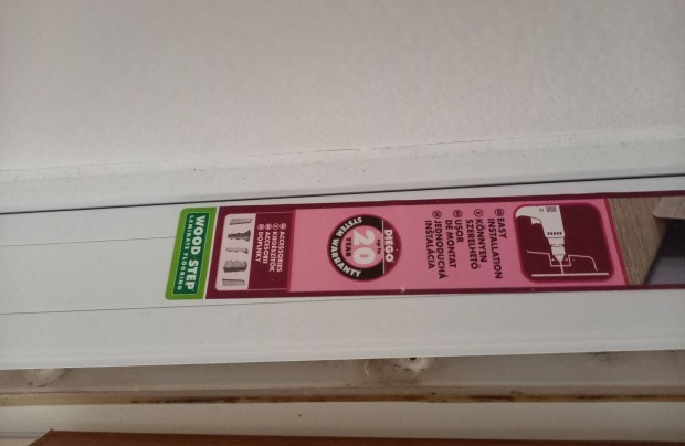 4,5 szál Diego Plastic 60 fehér könnyen szerelhető