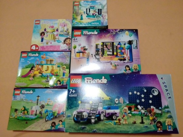 4 Lego friends s 2 kis disney kszlet sszerakva egytt olcsn