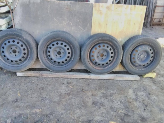 4 darab 195/60 R16C tli gumi