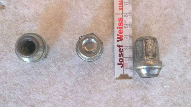 4 darab M12 x 1,5 x 34 19-es kulcsnyls kerkcsavar anya