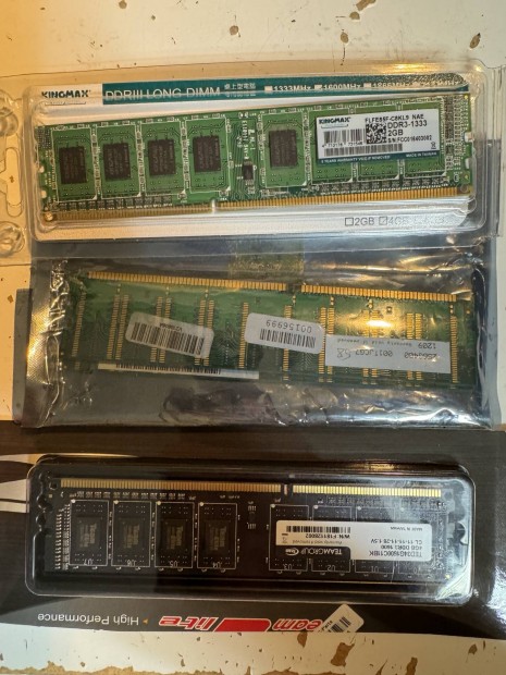 4 darab PC RAM
