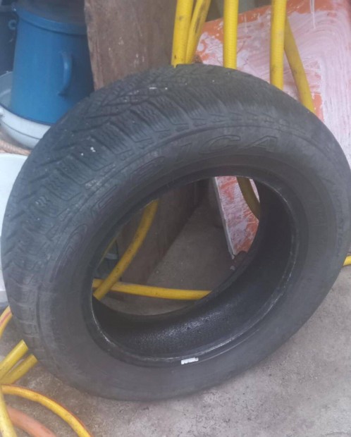 4 darab Téli autógumi eladó 195/65 R15
