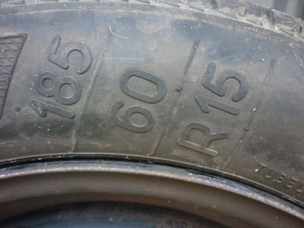 4 darab opel combo lemezfelni téli gumival