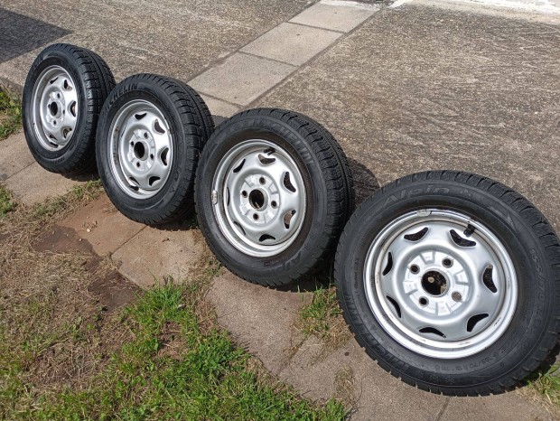 4 db 13" lemez felni Michelin alpin 155/70/13R 75Q télivel szerelt