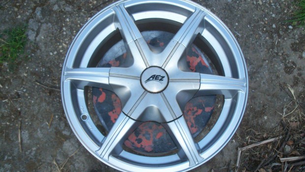 4 db 15 Coll-os Aez k�nny�f�m felni