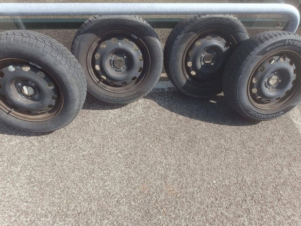 4 db 15-ös acél felni Ford Focus MK1 4x108