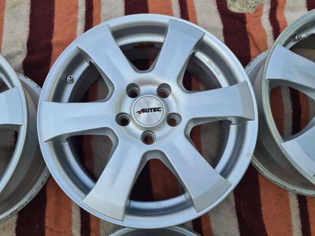 4 db 16" 5x108 alufelni tpms jeladóval