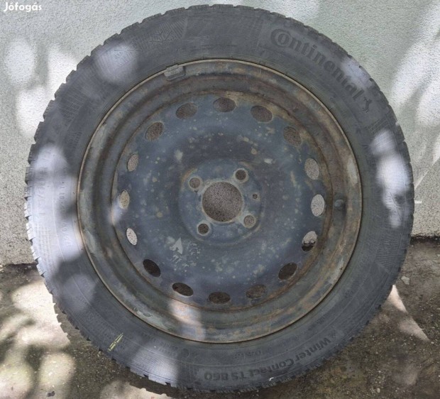 4 db 175/60 R15 Lemezfelni Continental téligumikkal