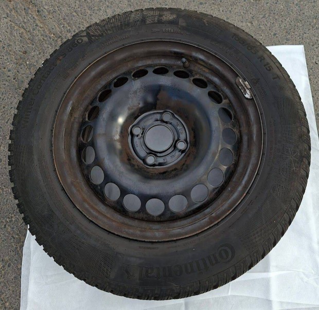 4 db 185/65 R15 T Continental t�li gumi + felni elad�
