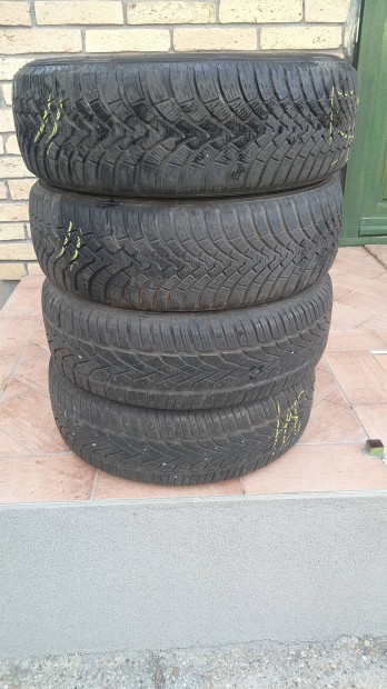 4 db 195/65 R15 tligumi Falken Eurowinter Semperit Speed Grip 2