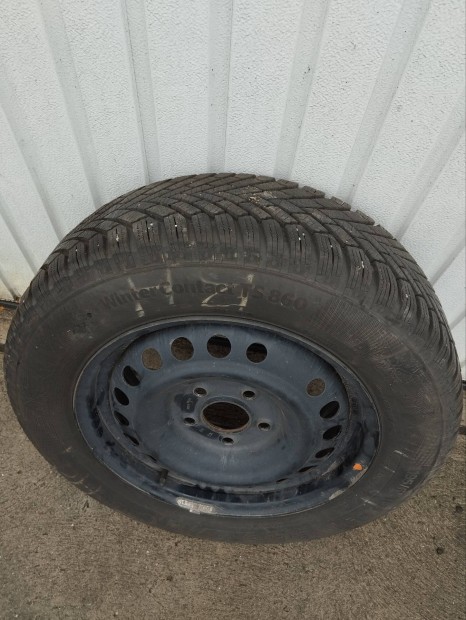 4 db 195/65 r15 jszer Continental gumi Hyundai i30 felnin 
